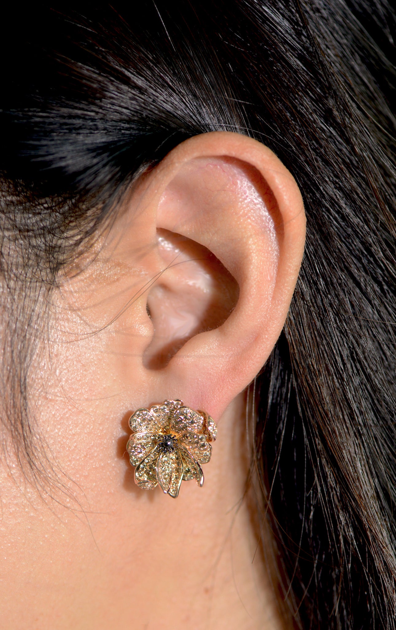 Anemone Earrings
