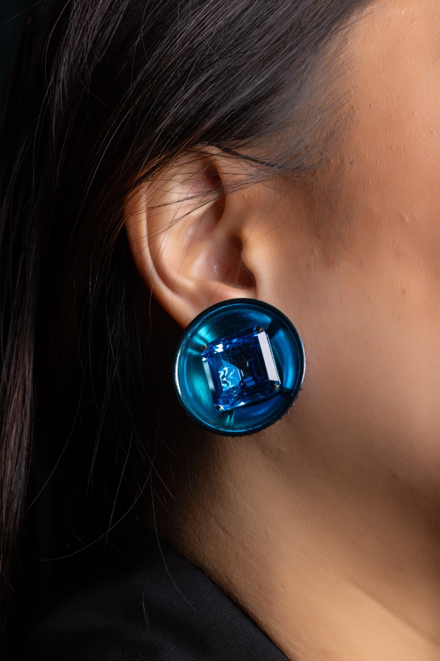 Kapoor Concave Earrings