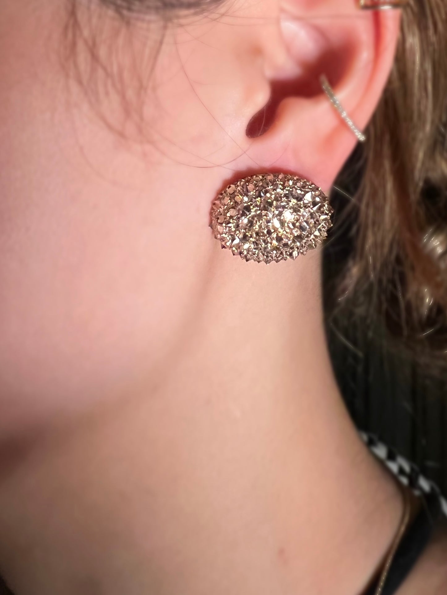 Gãc Earrings